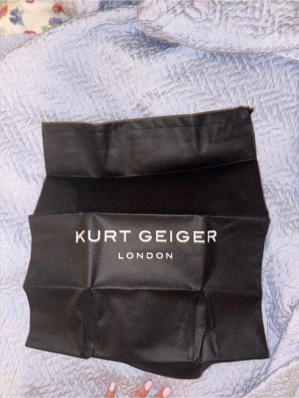 Kurt Geiger Gold Velvet purse with chain